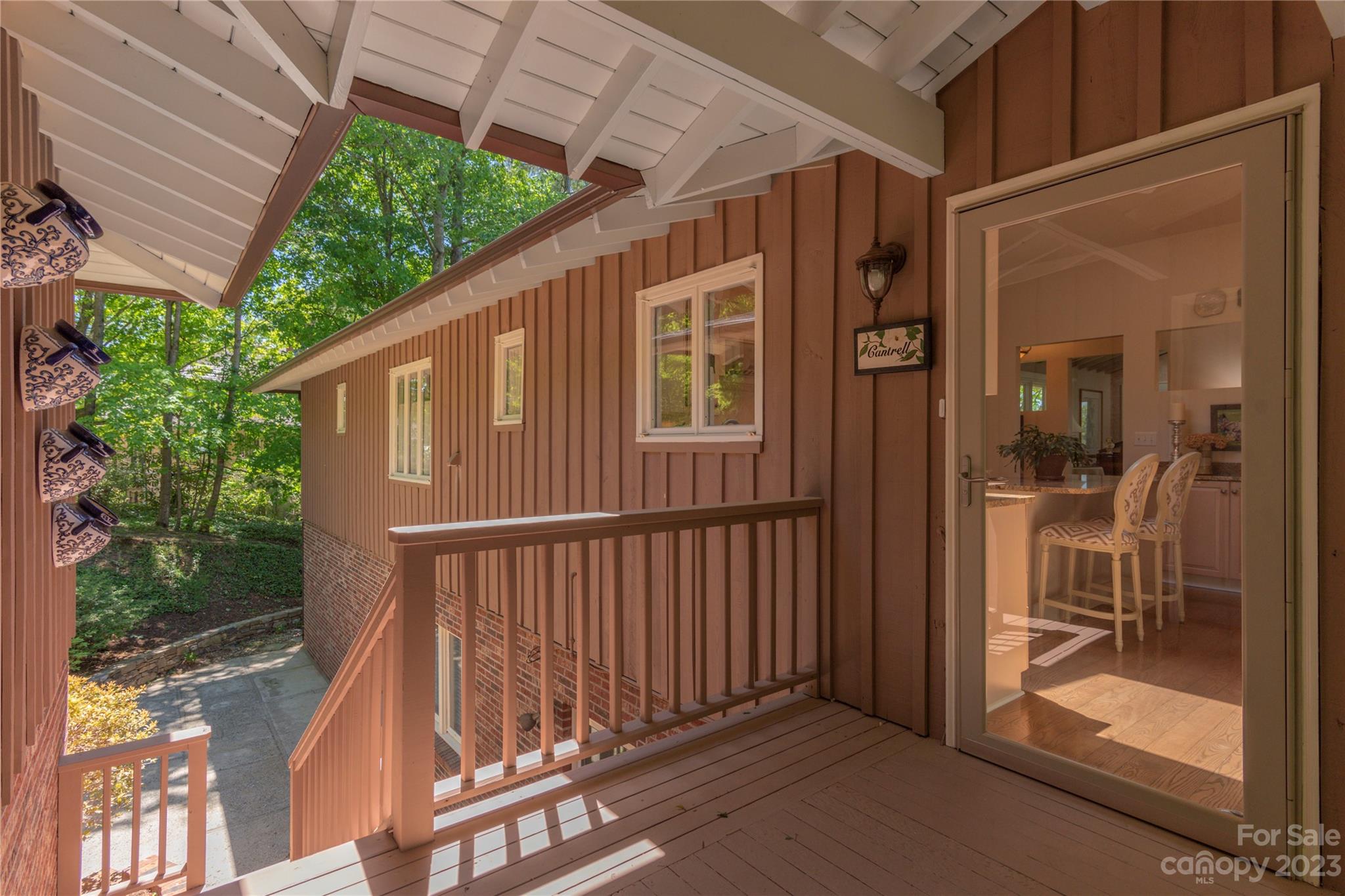 137 Stratford Road Asheville NC 28804