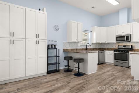 1828 Kilkenny Drive Clover SC 29710