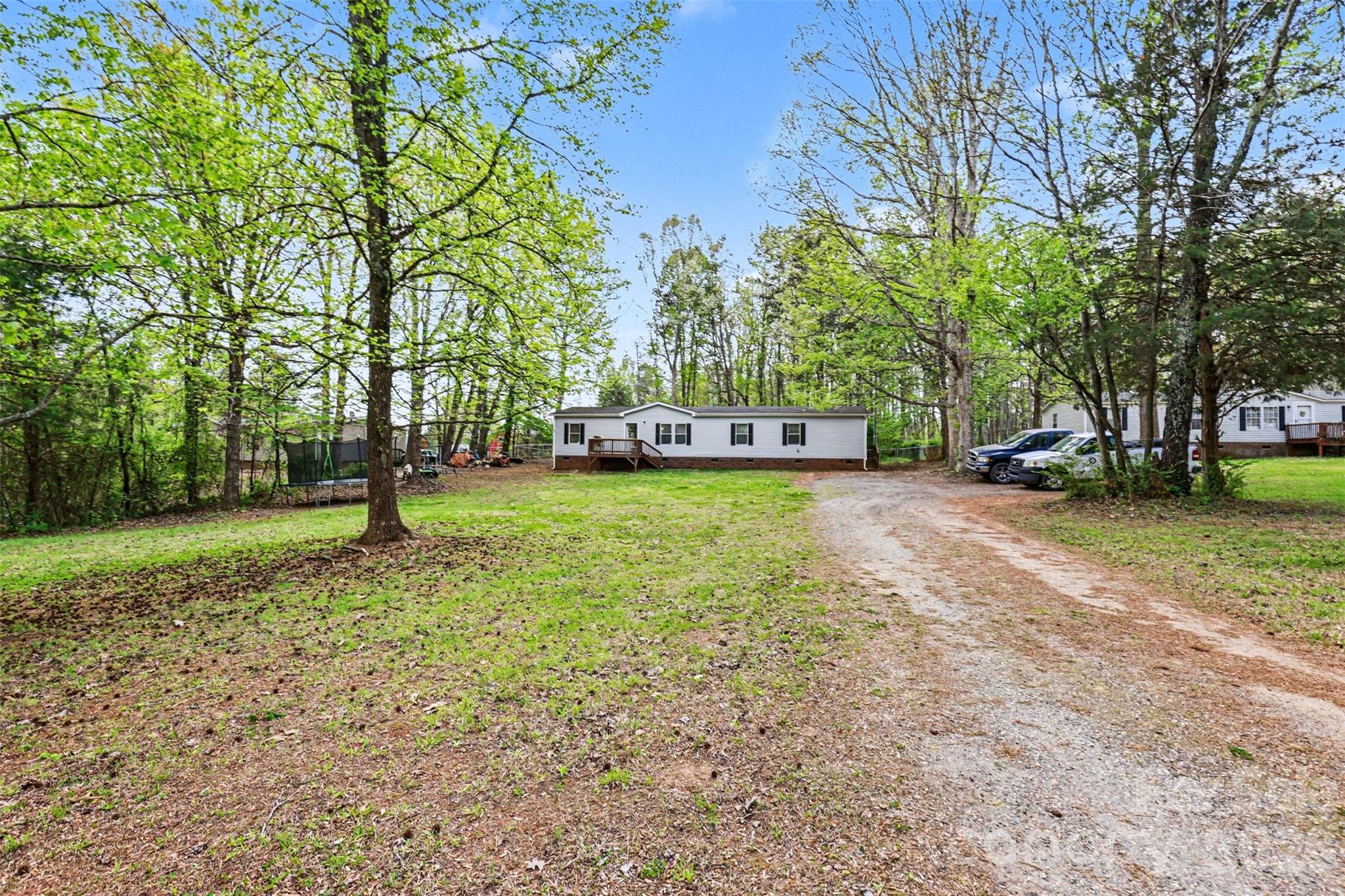 5139 Pine Springs Drive Bessemer City NC 28016