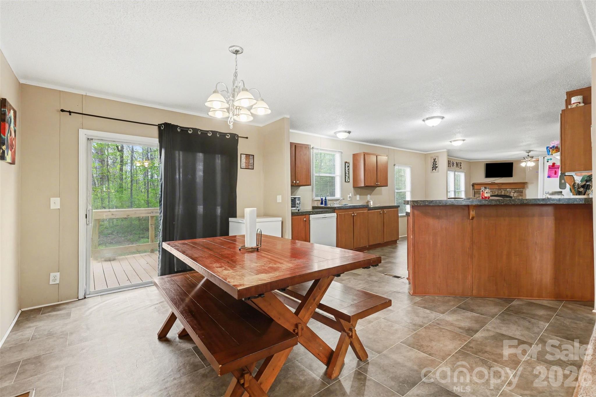 5139 Pine Springs Drive Bessemer City NC 28016