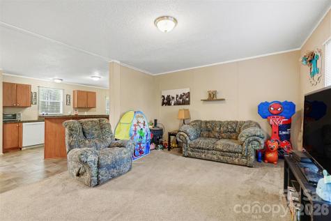 5139 Pine Springs Drive Bessemer City NC 28016