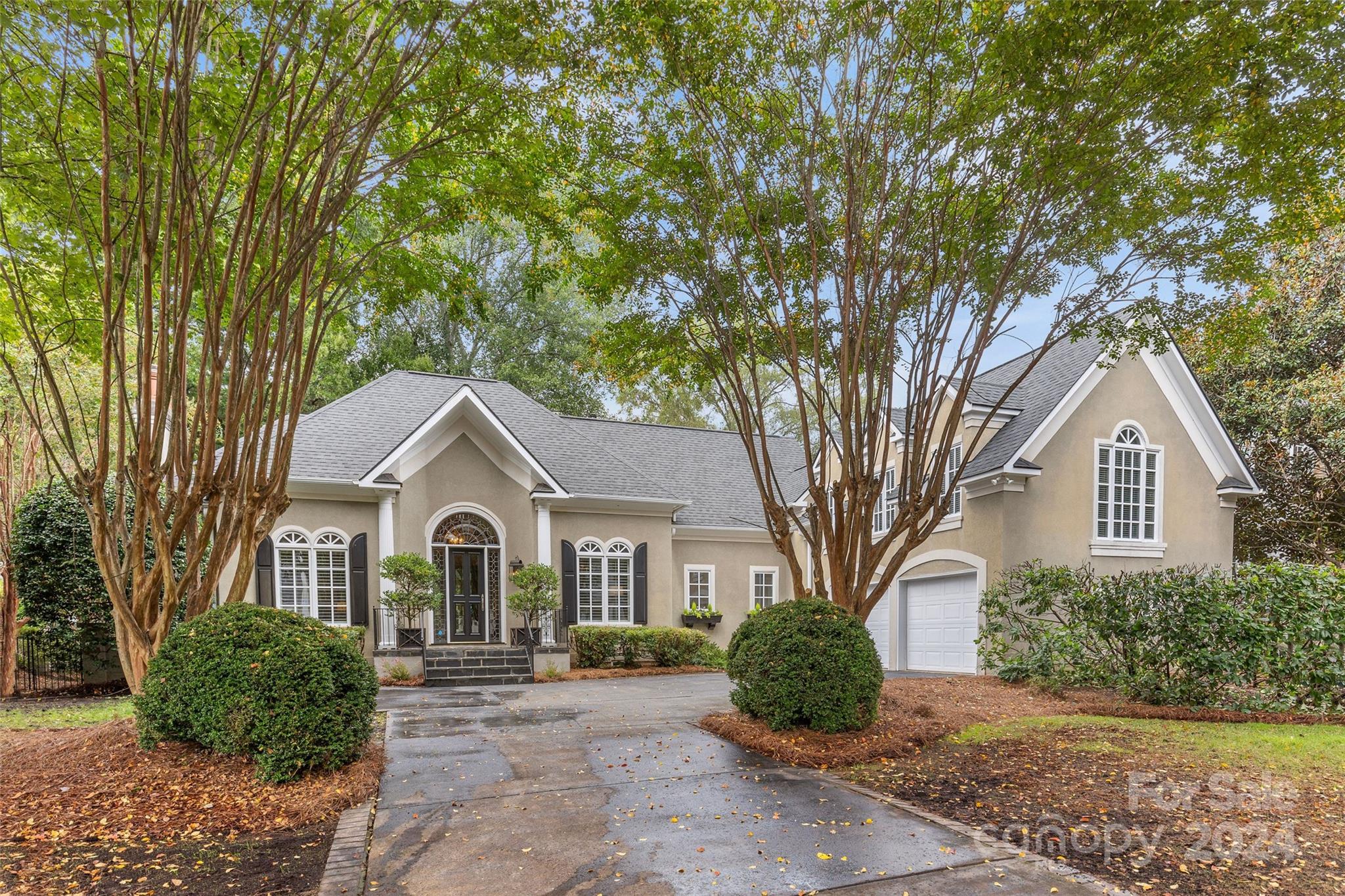 808 Hungerford Place Charlotte NC 28207