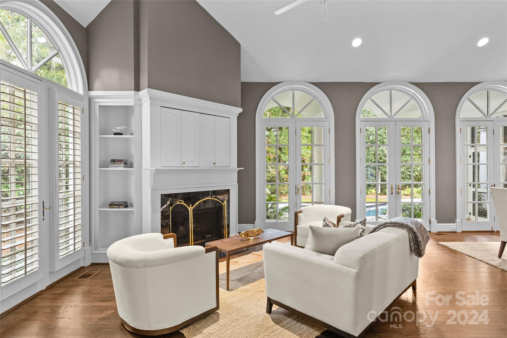 808 Hungerford Place Charlotte NC 28207