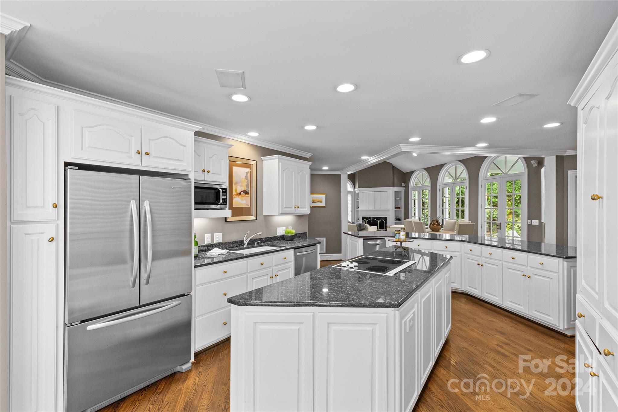 808 Hungerford Place Charlotte NC 28207