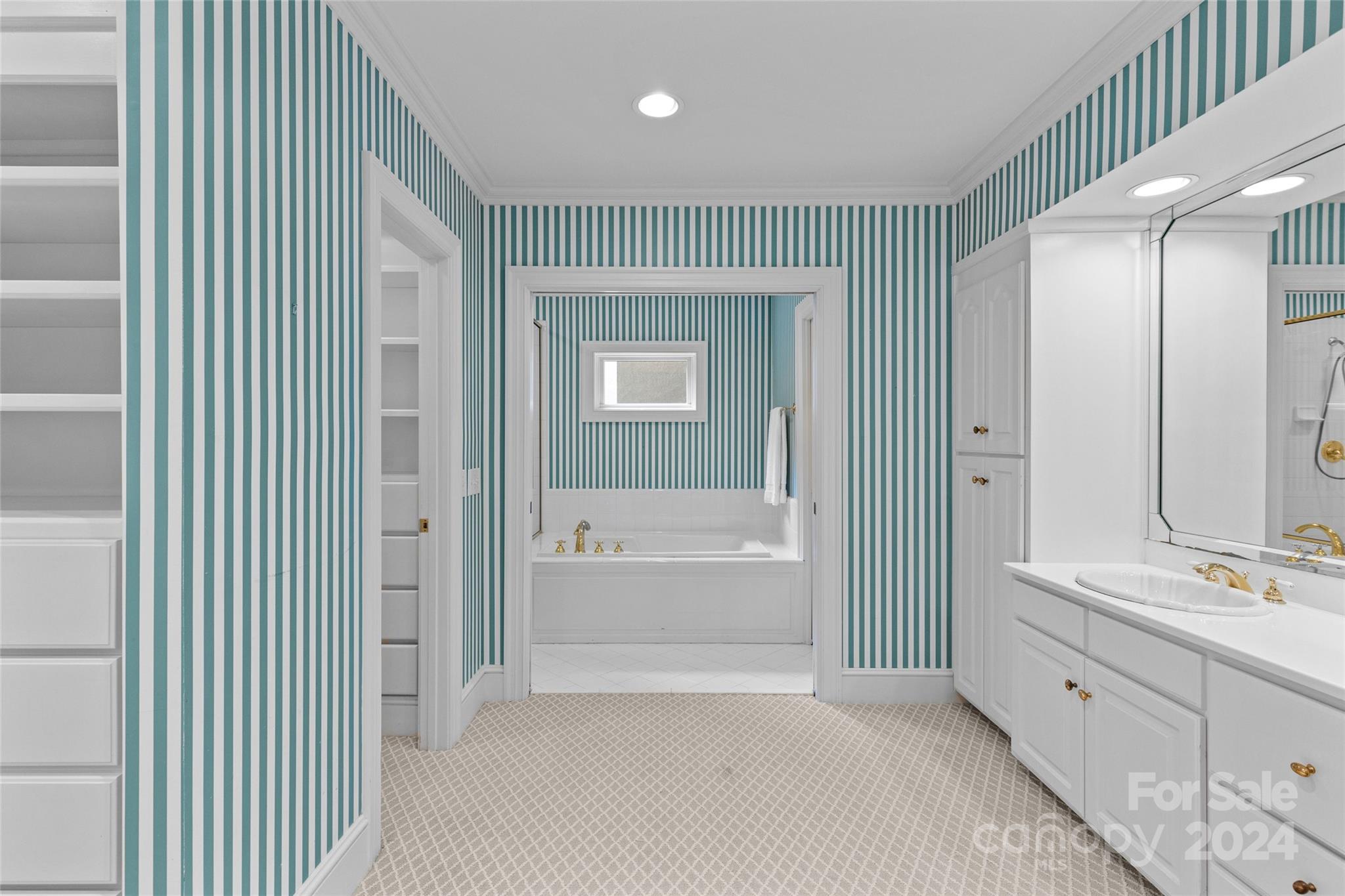 808 Hungerford Place Charlotte NC 28207
