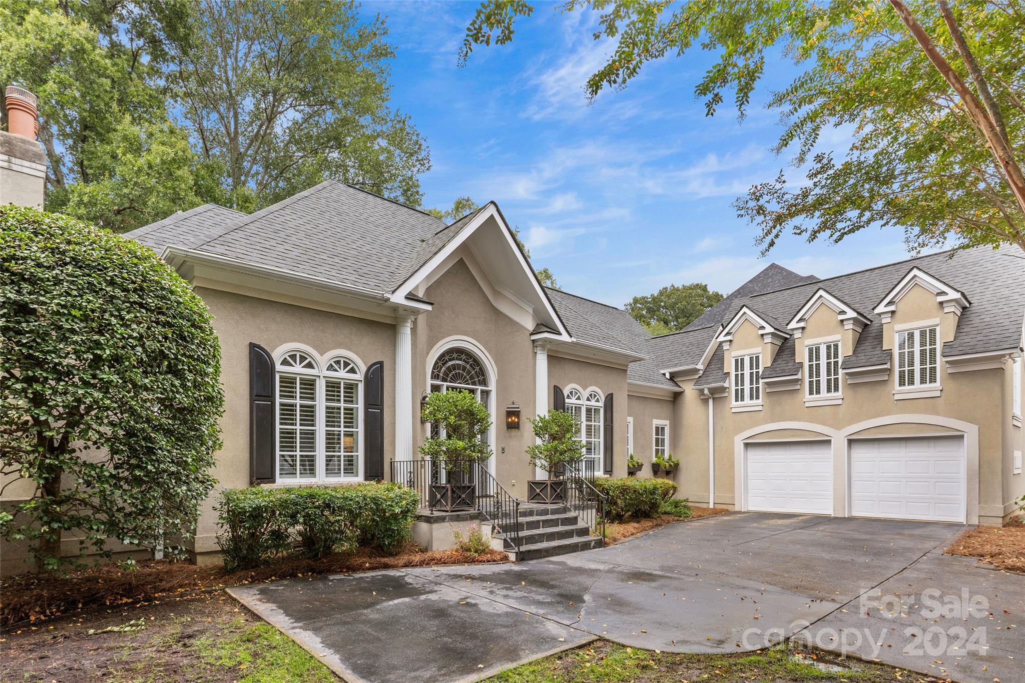 808 Hungerford Place Charlotte NC 28207