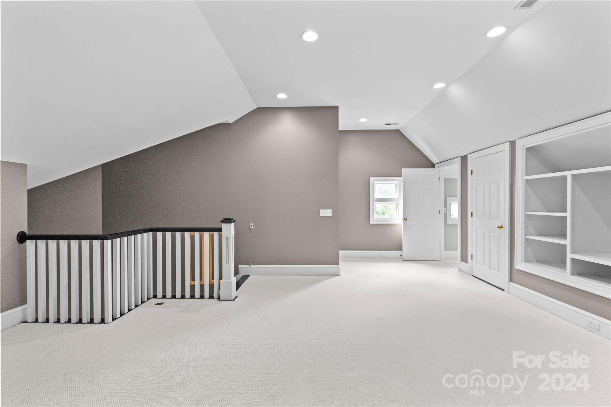 808 Hungerford Place Charlotte NC 28207