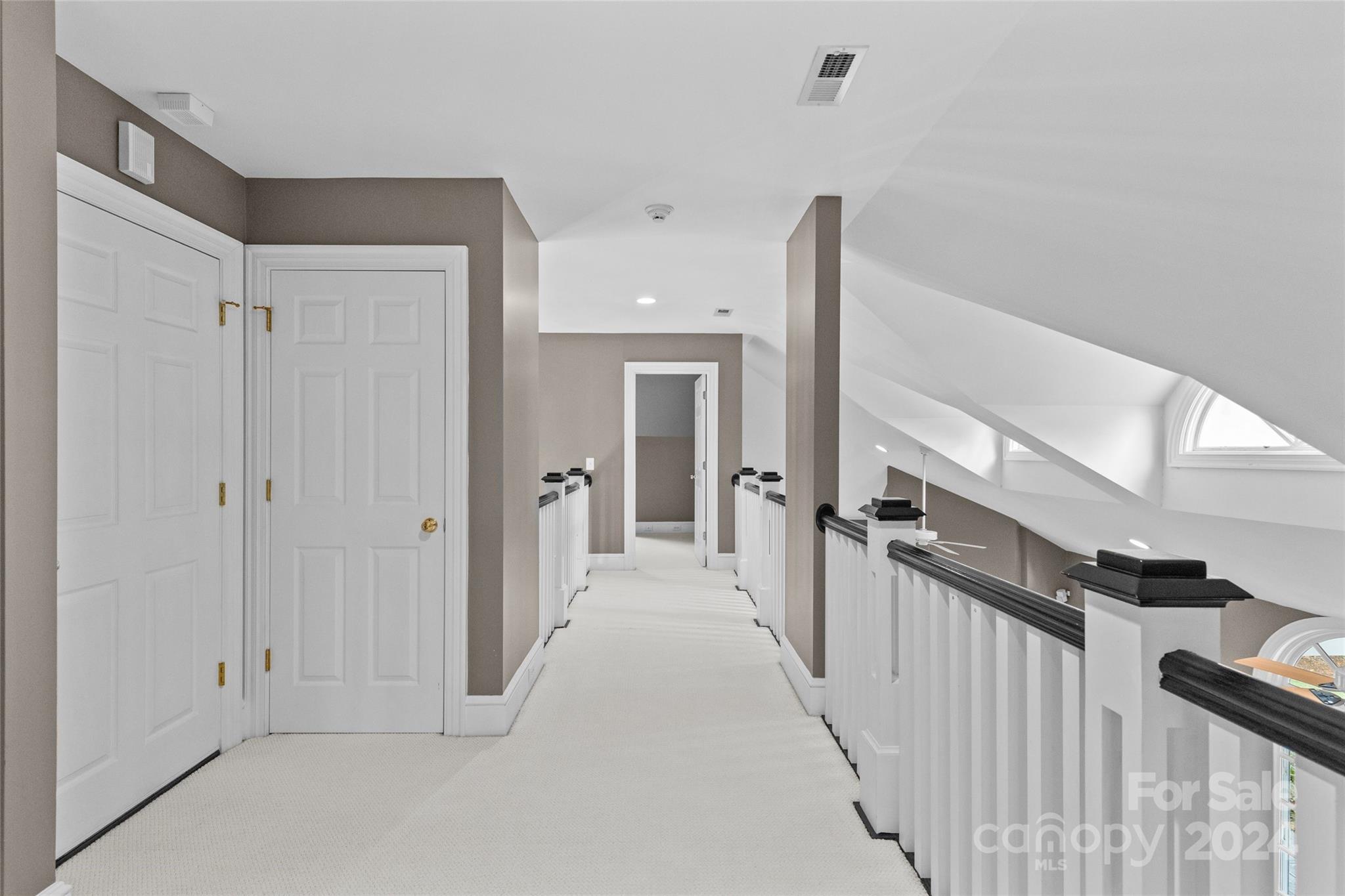 808 Hungerford Place Charlotte NC 28207