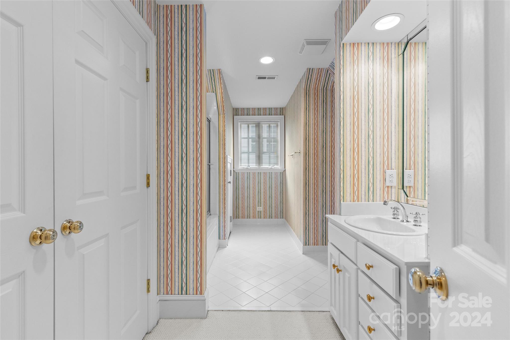 808 Hungerford Place Charlotte NC 28207