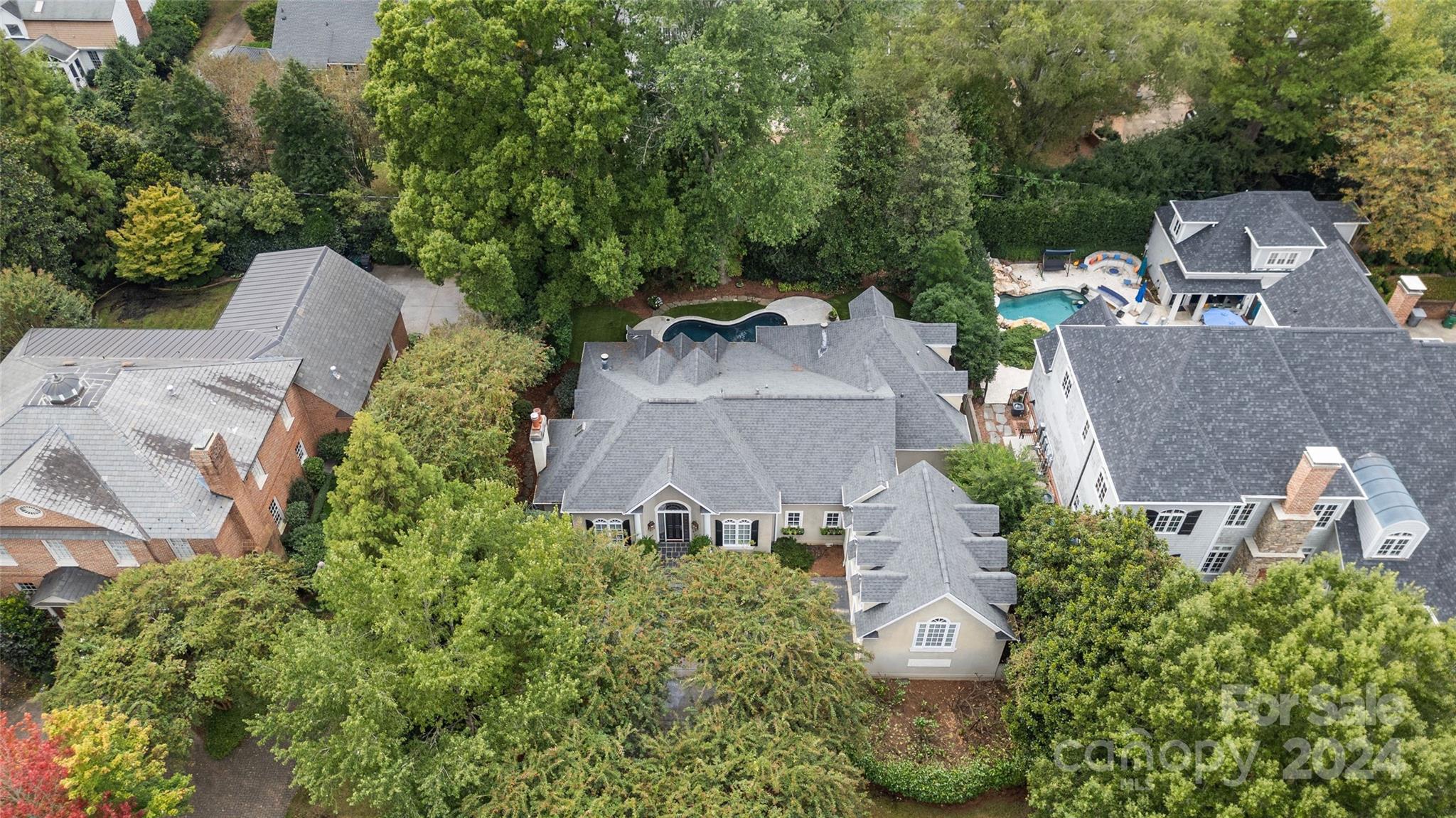 808 Hungerford Place Charlotte NC 28207