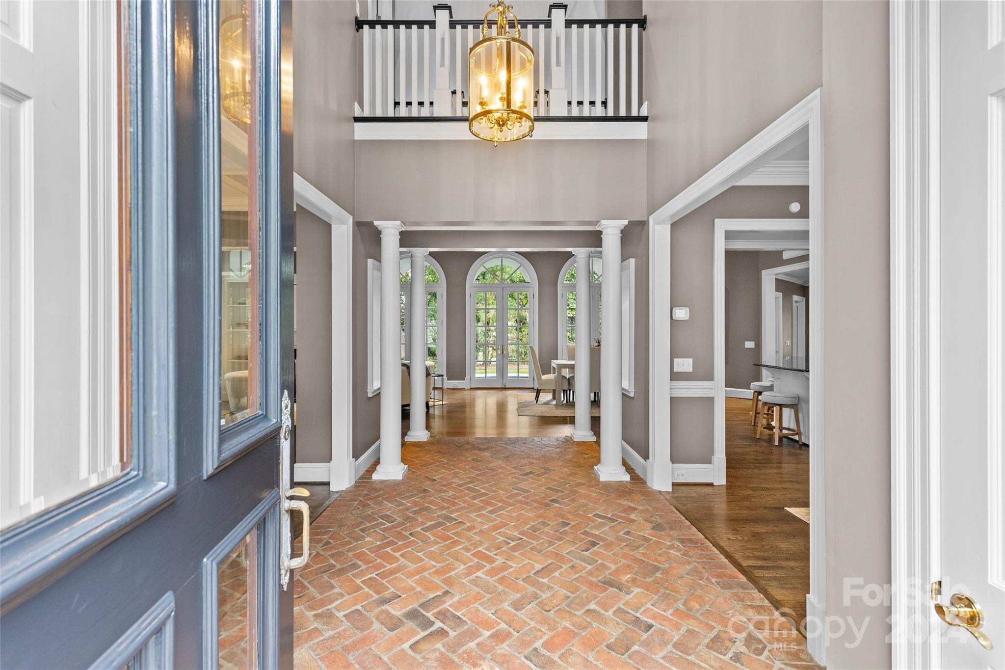 808 Hungerford Place Charlotte NC 28207