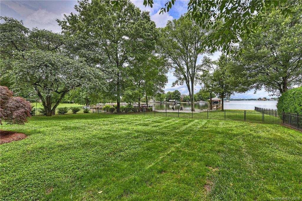 7501 Norman Island Drive Cornelius NC 28031