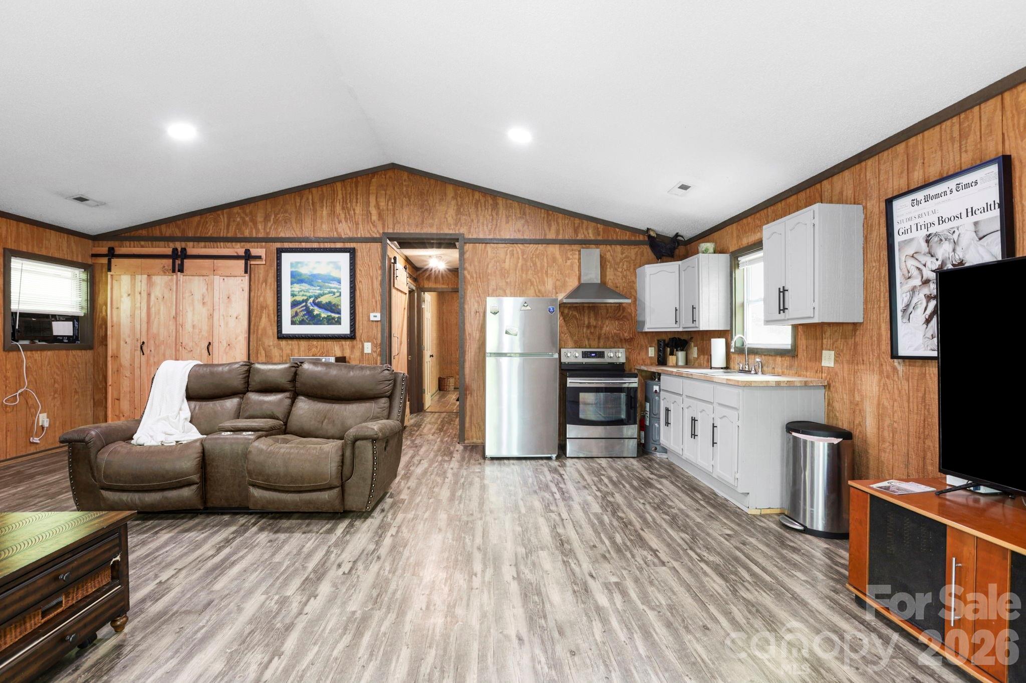 521 Lake Falls Road Hendersonville NC 28739