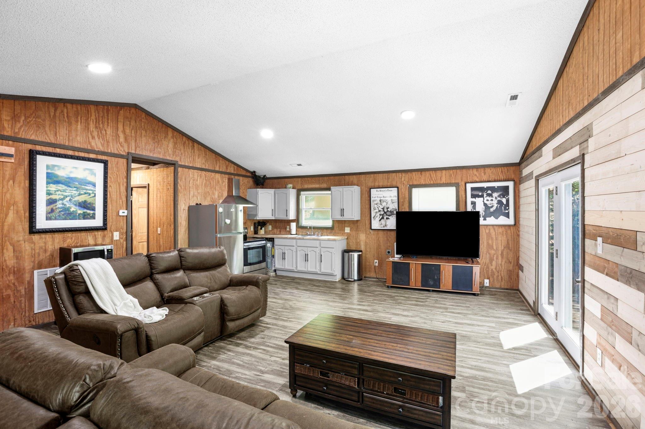 521 Lake Falls Road Hendersonville NC 28739