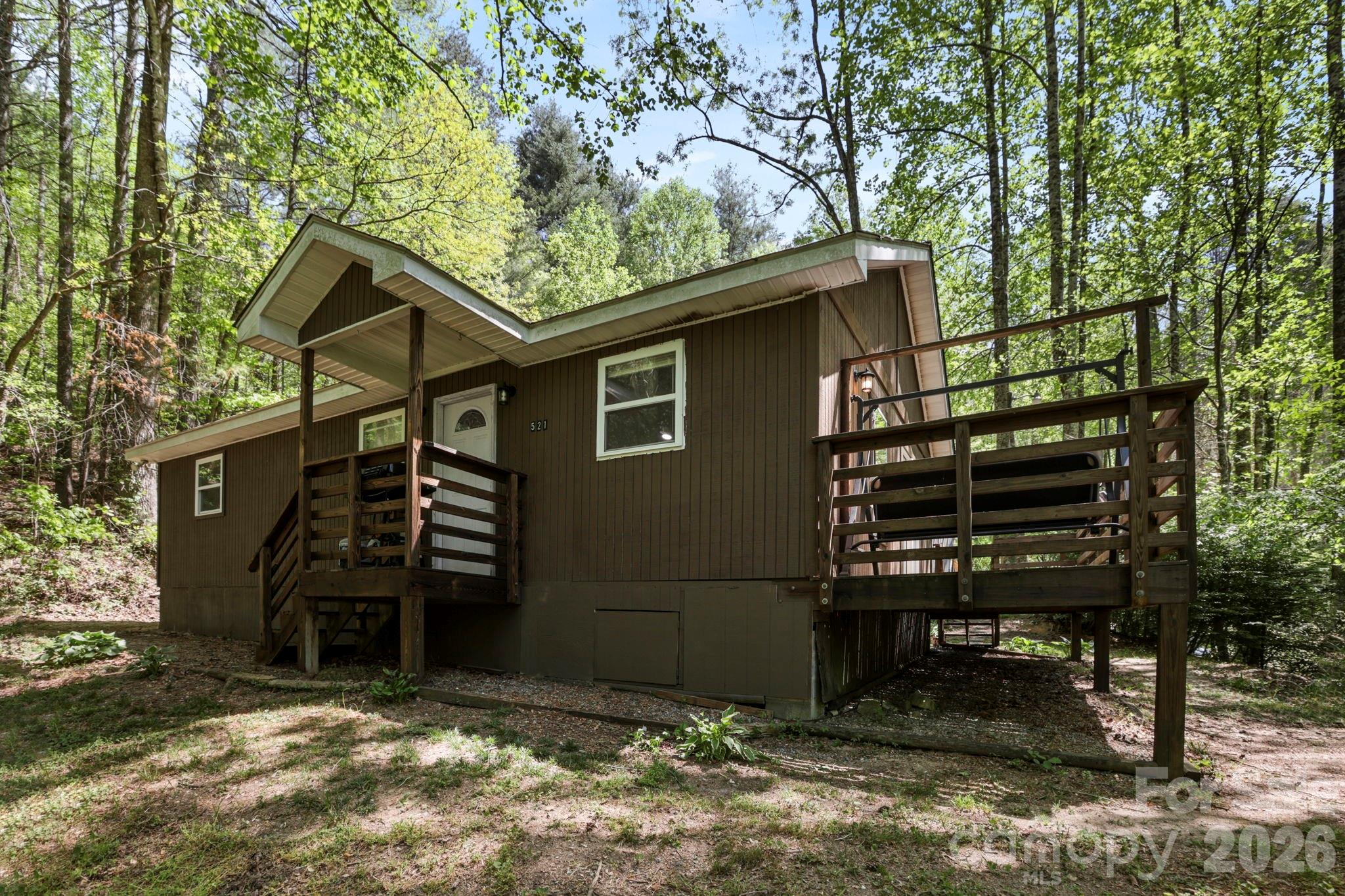 521 Lake Falls Road Hendersonville NC 28739
