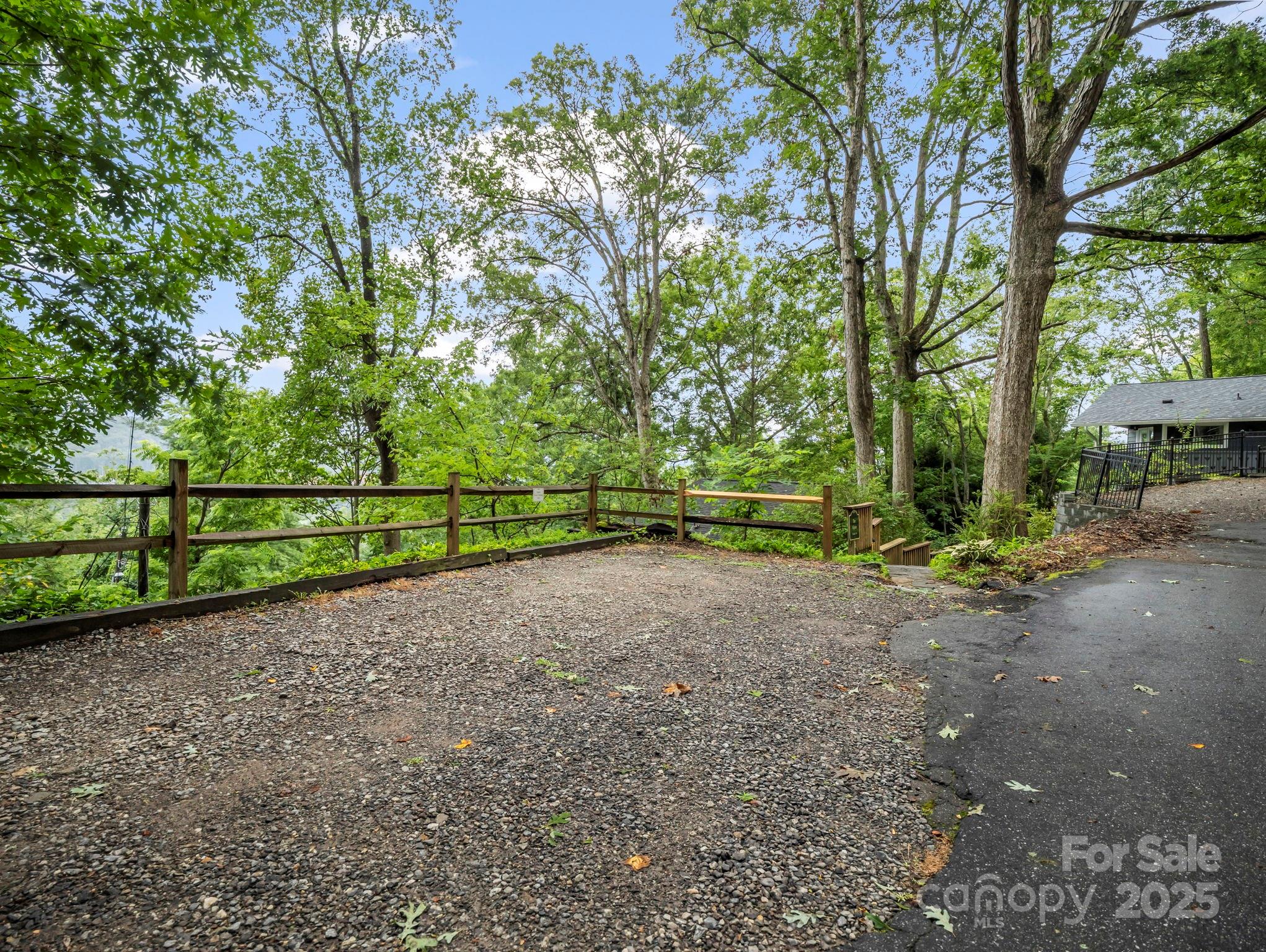 6 N Delano Road Asheville NC 28805