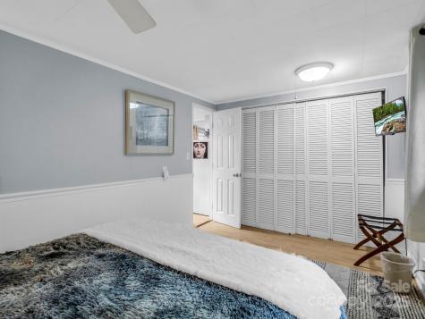 6 N Delano Road Asheville NC 28805