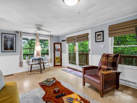 6 N Delano Road Asheville NC 28805