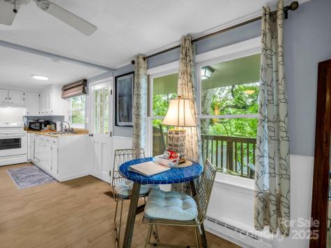 6 N Delano Road Asheville NC 28805