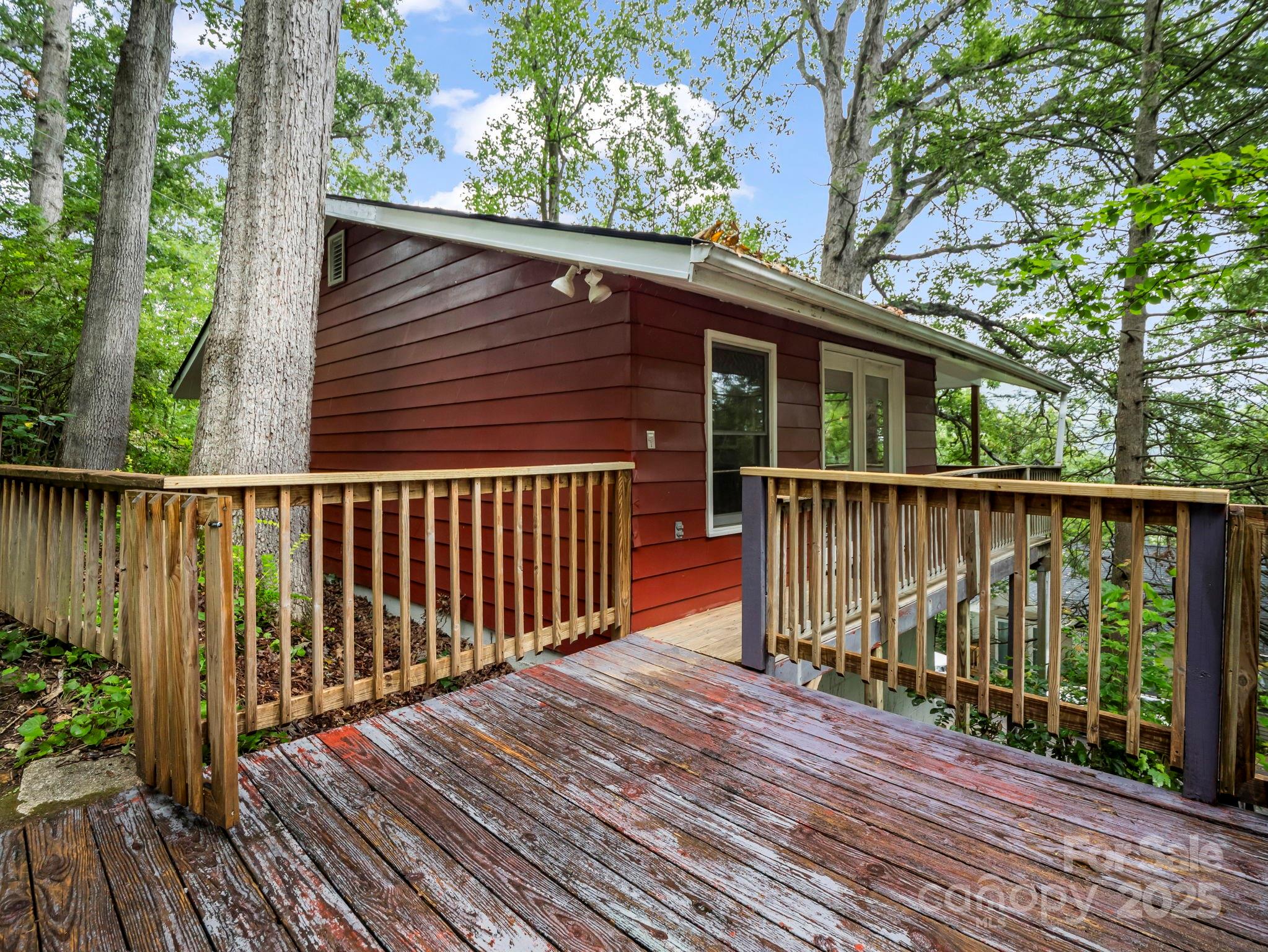 6 N Delano Road Asheville NC 28805