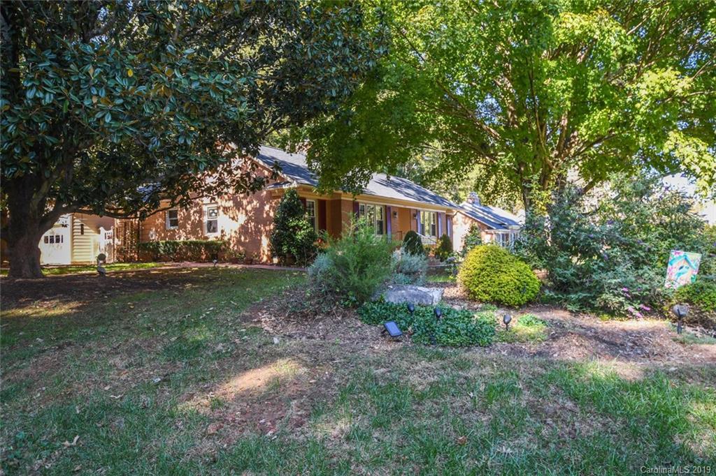 7530 Whistlestop Road Charlotte NC 28210