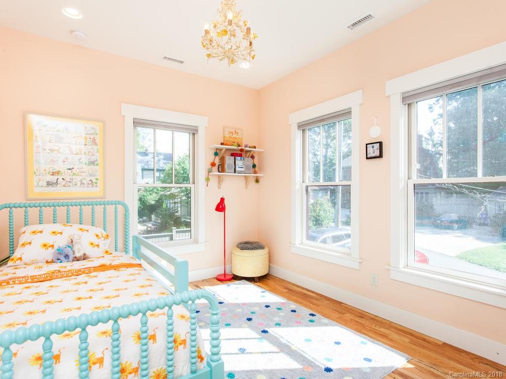 18 Saint Dunstans Circle Asheville NC 28803