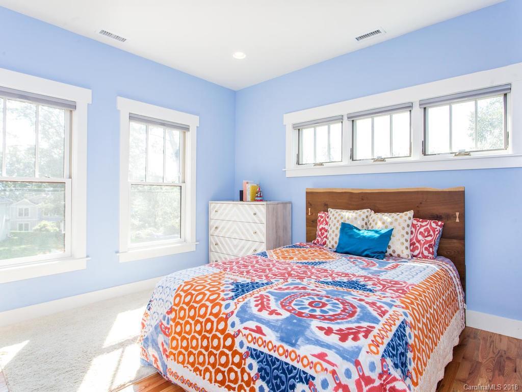 18 Saint Dunstans Circle Asheville NC 28803