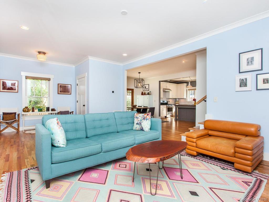 18 Saint Dunstans Circle Asheville NC 28803