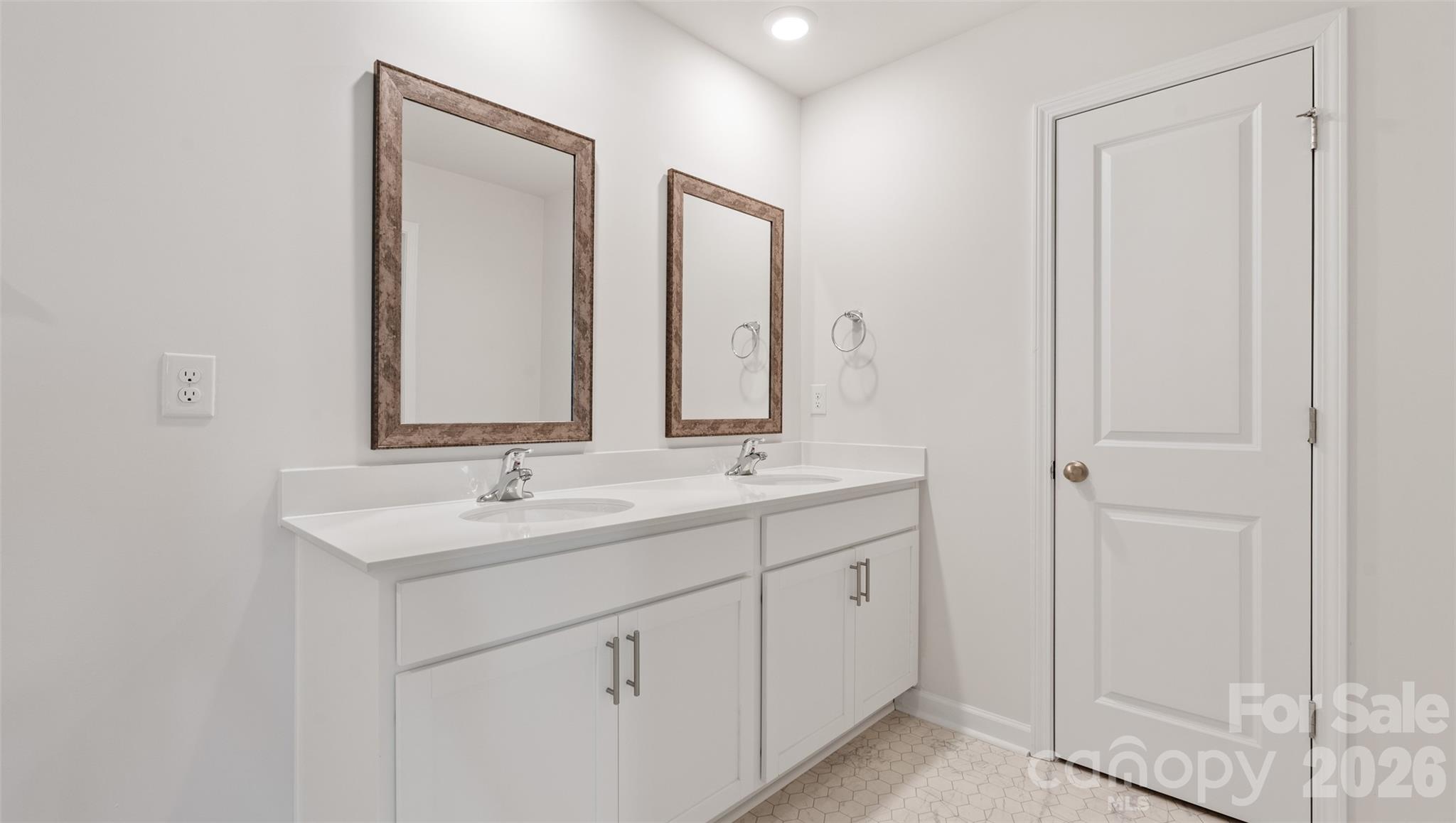 15 Katherine Emilie Drive Hendersonville NC 28792