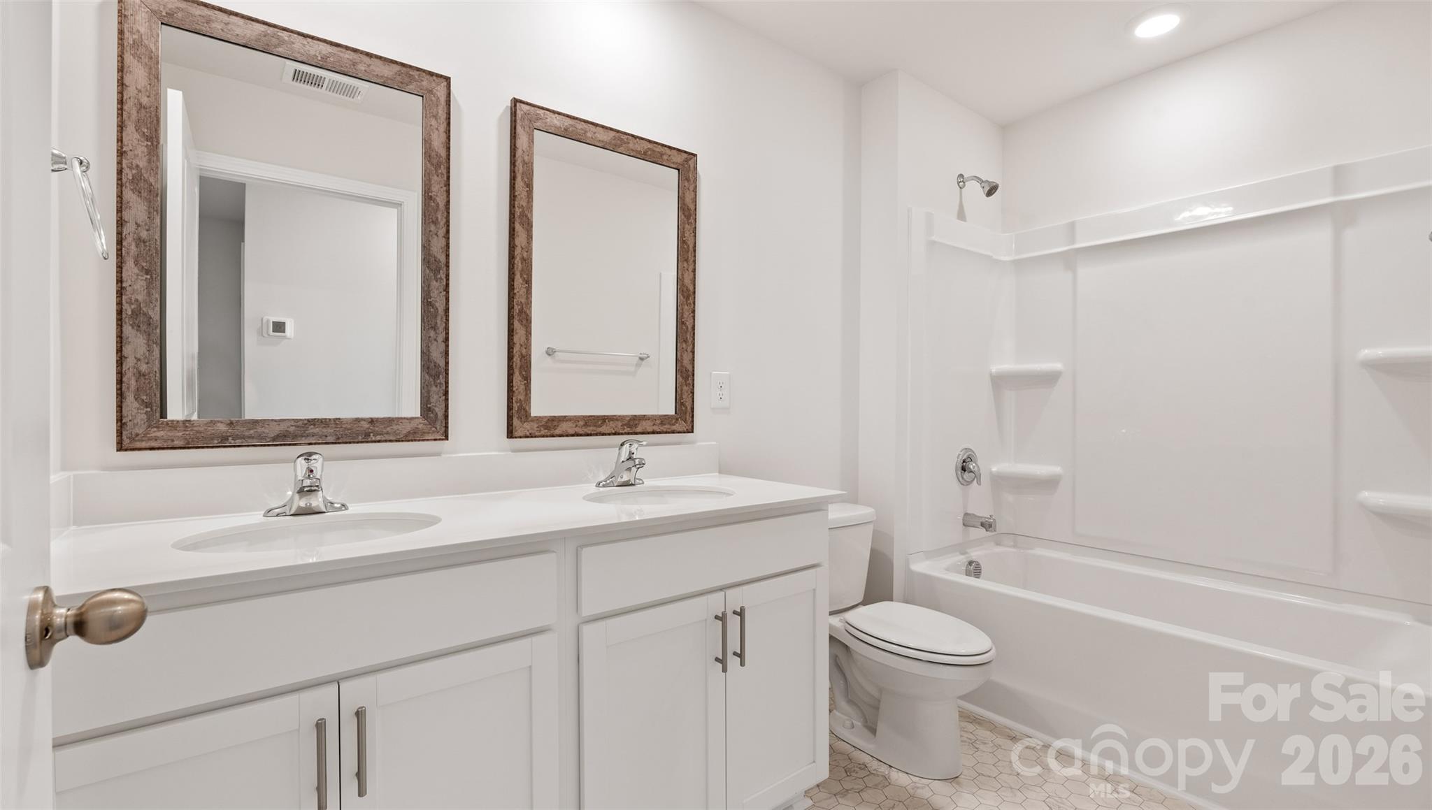 15 Katherine Emilie Drive Hendersonville NC 28792