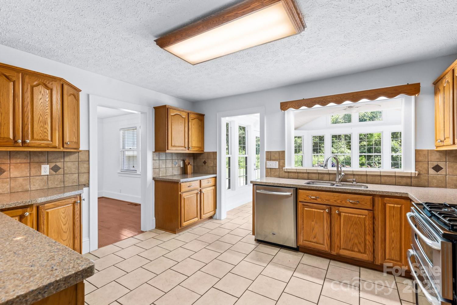 92 Winston Avenue Asheville NC 28803