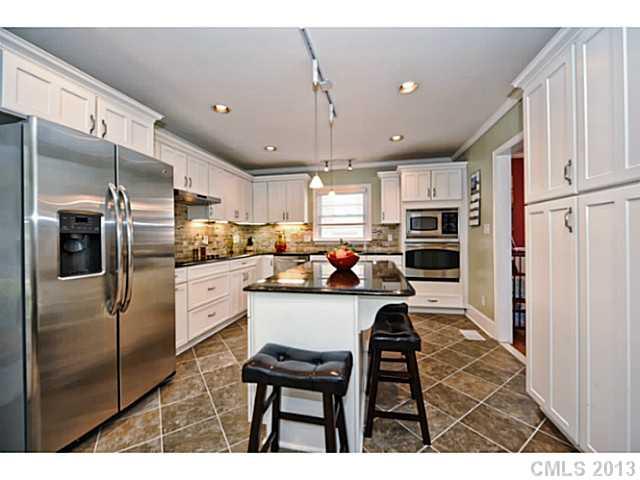 5014 Wedgewood Drive Charlotte NC 28210