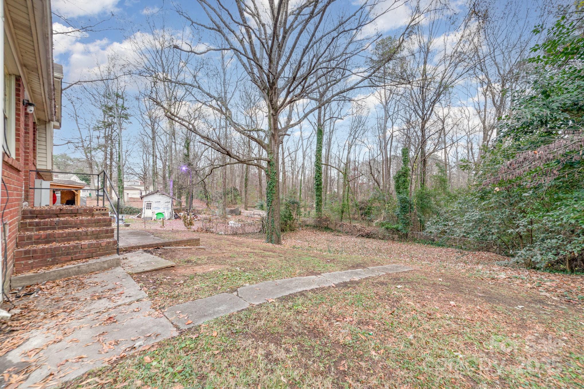 7126 Covecreek Drive Charlotte NC 28215