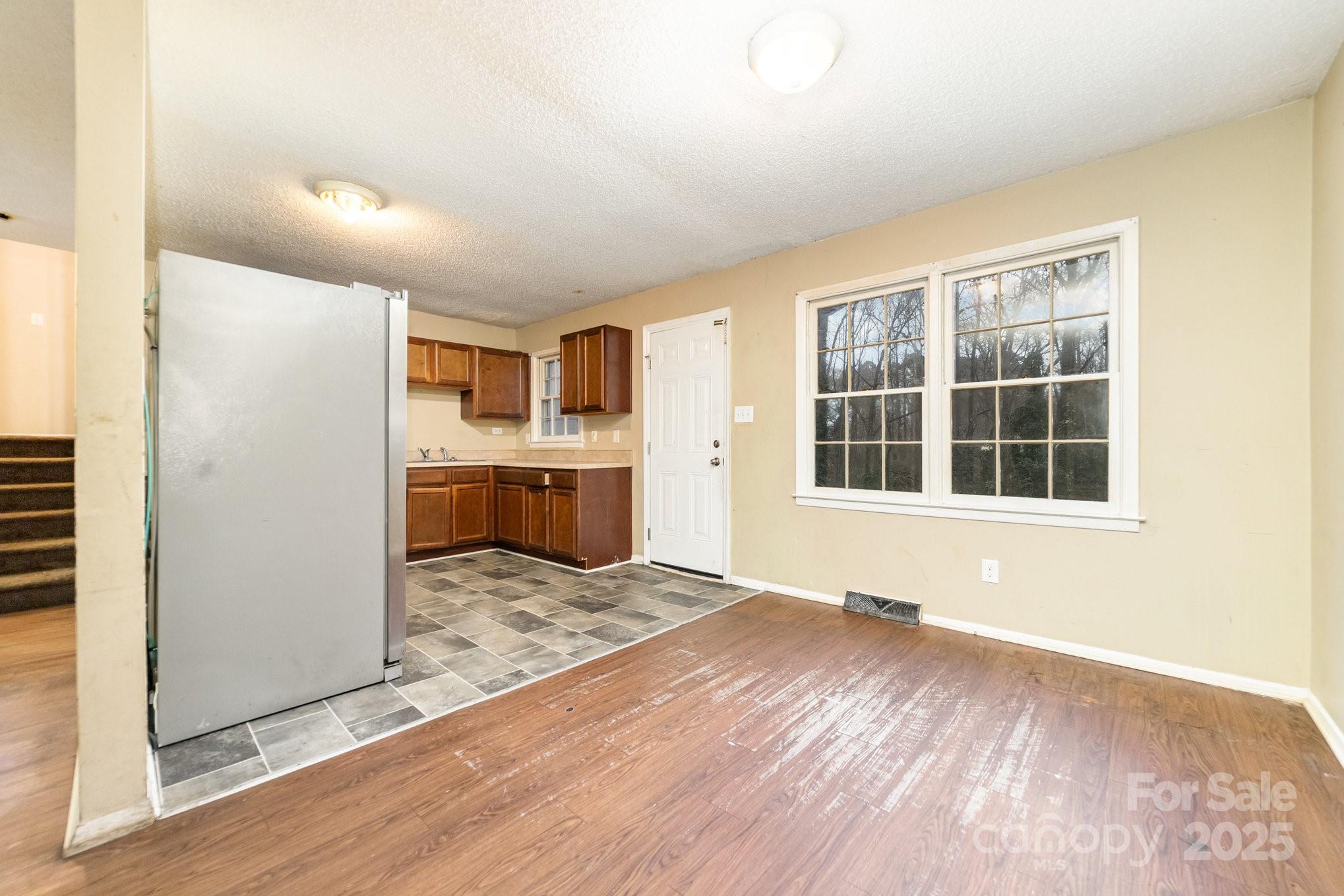 7126 Covecreek Drive Charlotte NC 28215