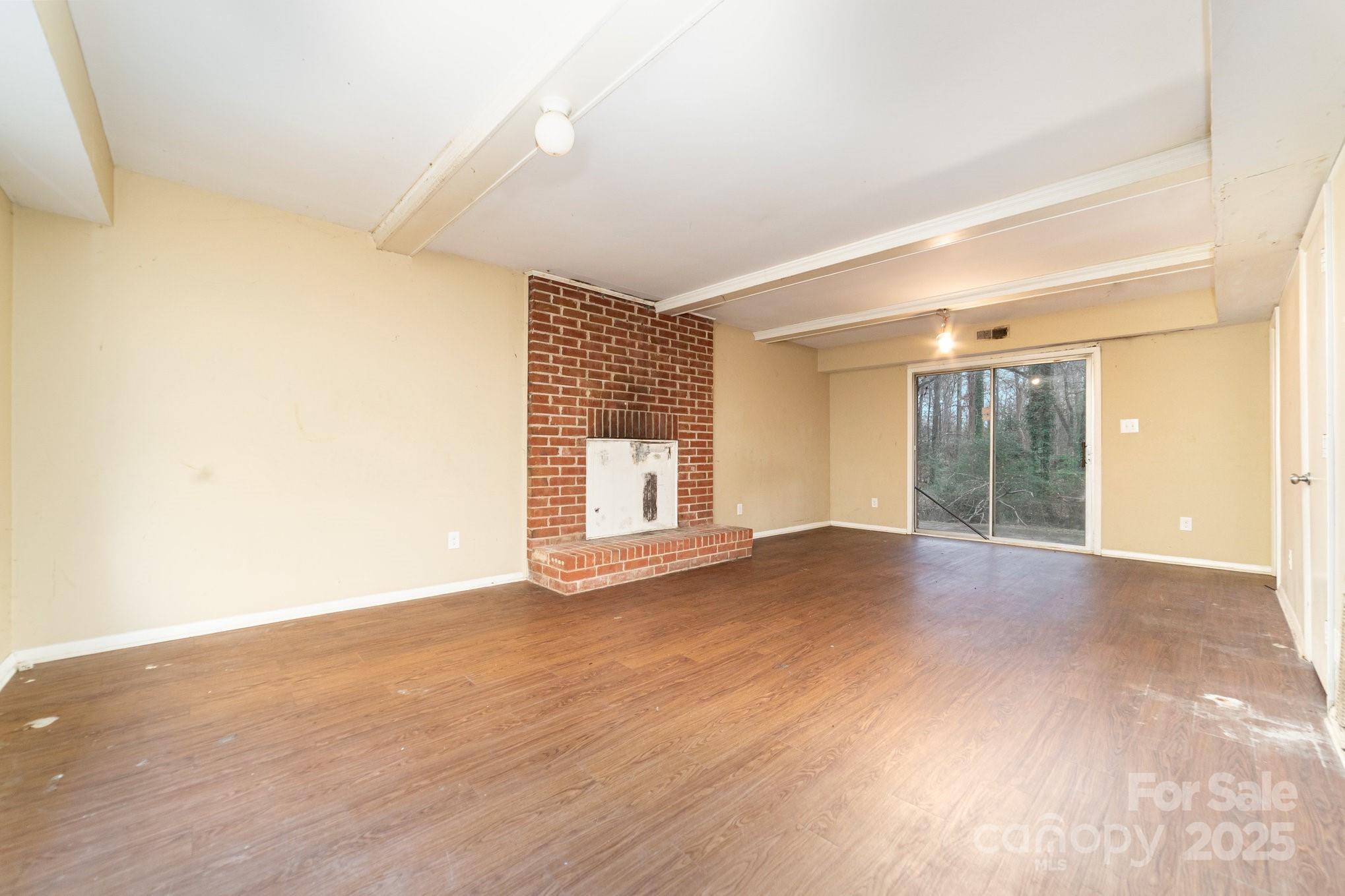 7126 Covecreek Drive Charlotte NC 28215