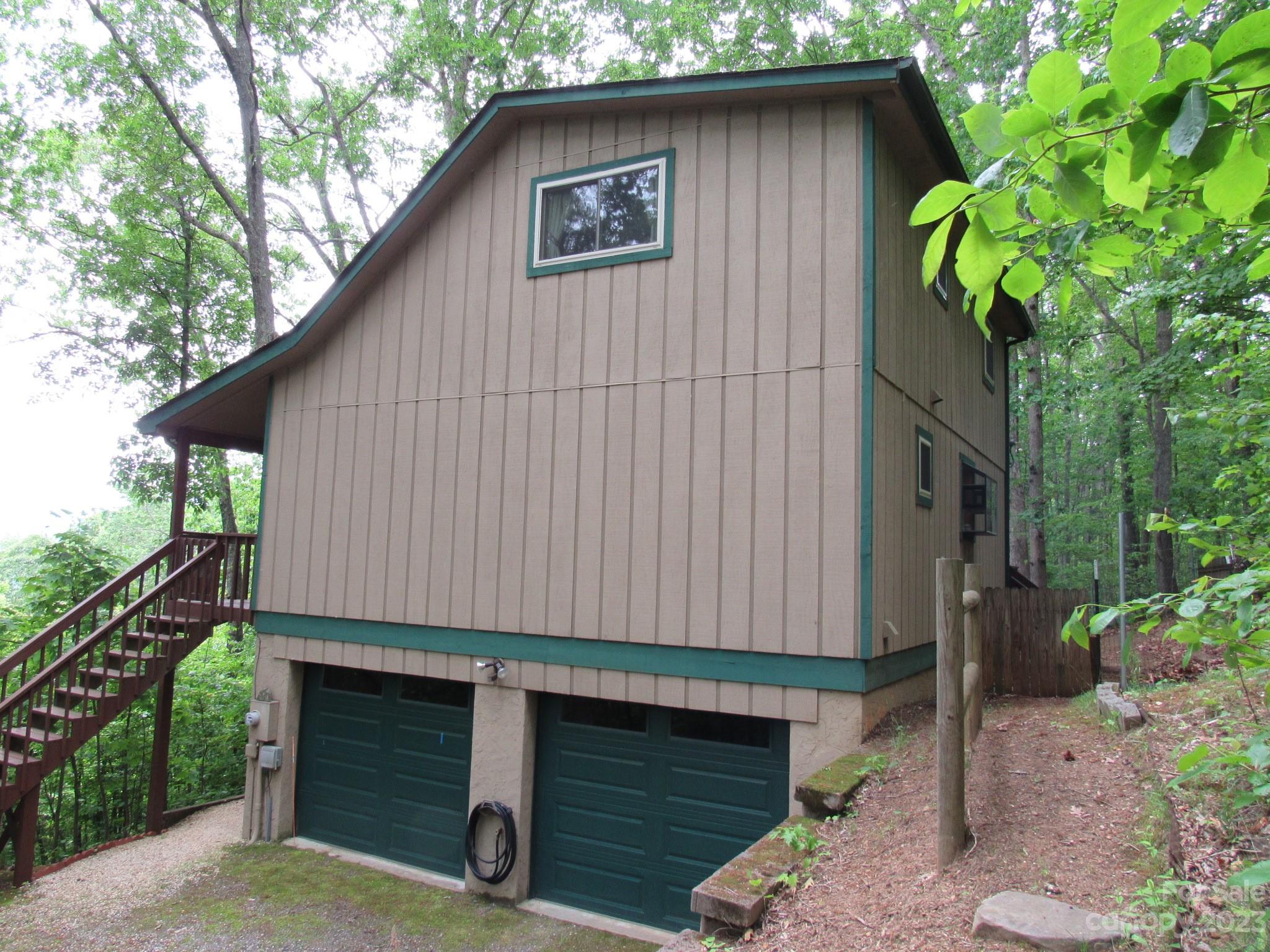 453 Wendy Way Clyde NC 28721