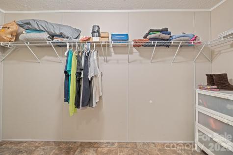 2517 Horseshoe Road Westfield NC 27053