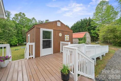 2517 Horseshoe Road Westfield NC 27053