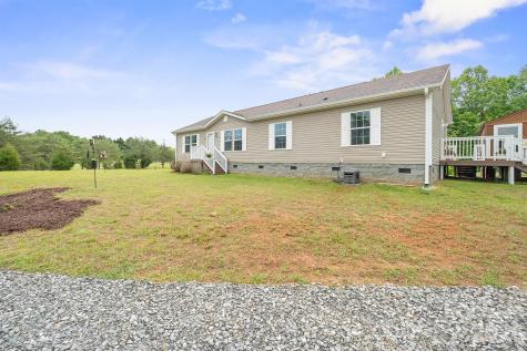 2517 Horseshoe Road Westfield NC 27053