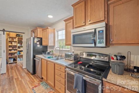 2517 Horseshoe Road Westfield NC 27053