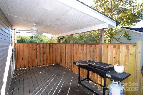 231 Stroud Street Marion NC 28752