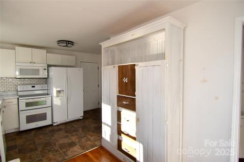 231 Stroud Street Marion NC 28752