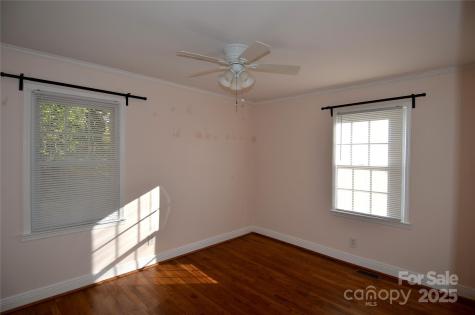 231 Stroud Street Marion NC 28752
