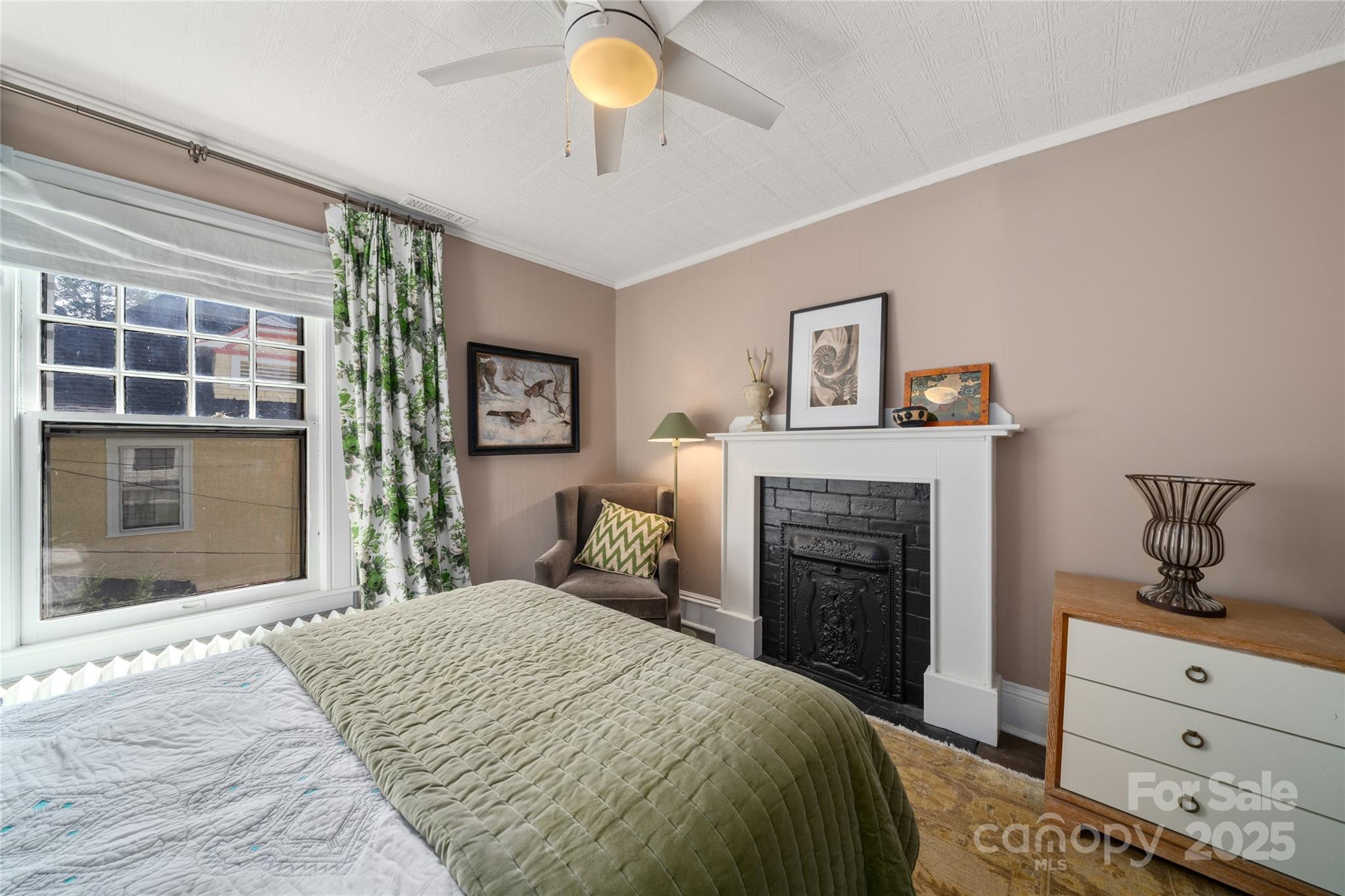 44 Watauga Street Asheville NC 28801