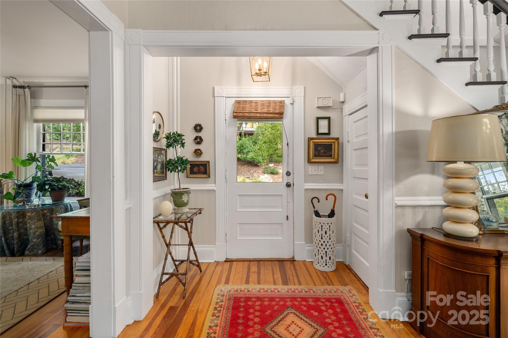 44 Watauga Street Asheville NC 28801