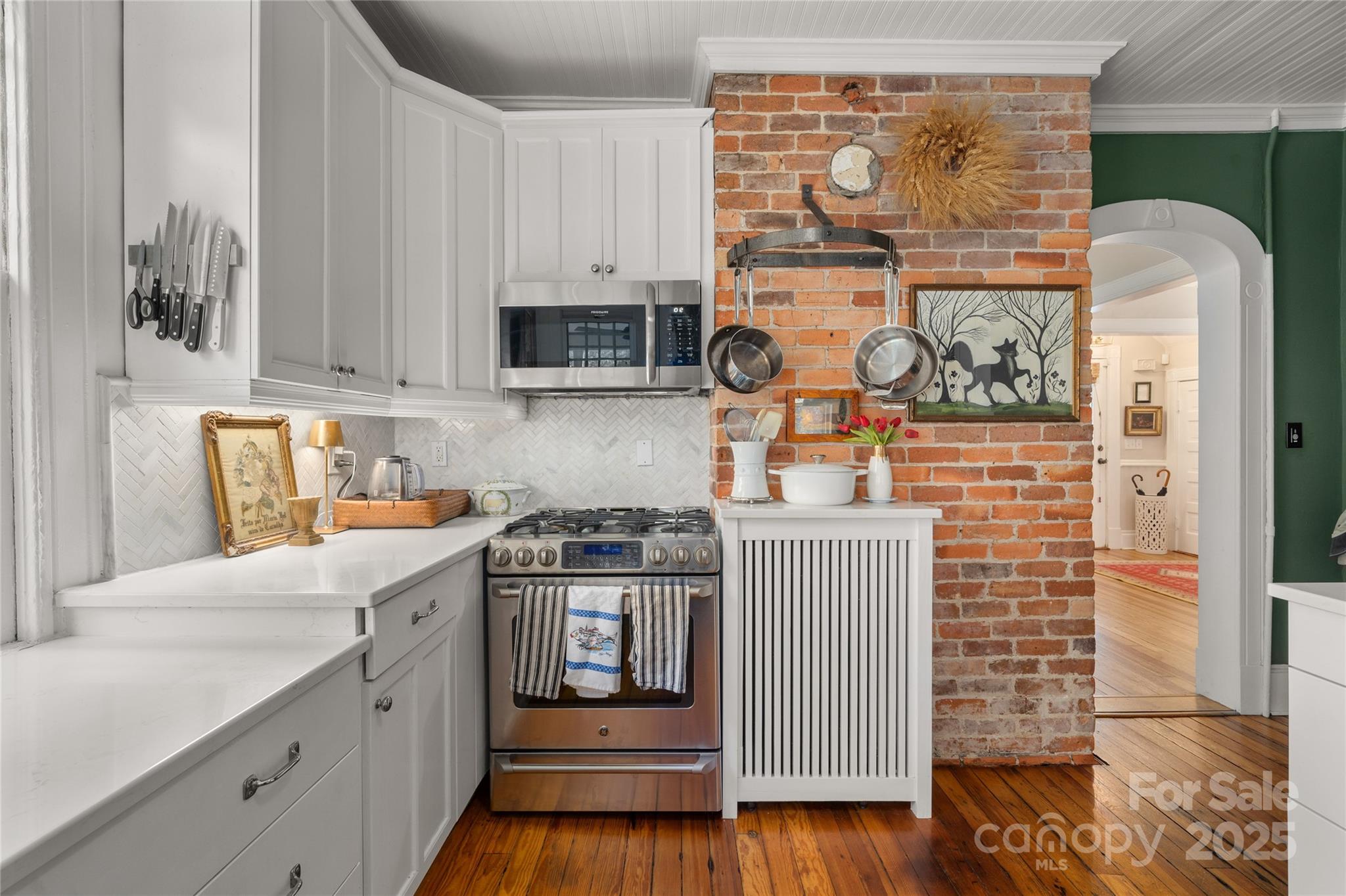 44 Watauga Street Asheville NC 28801