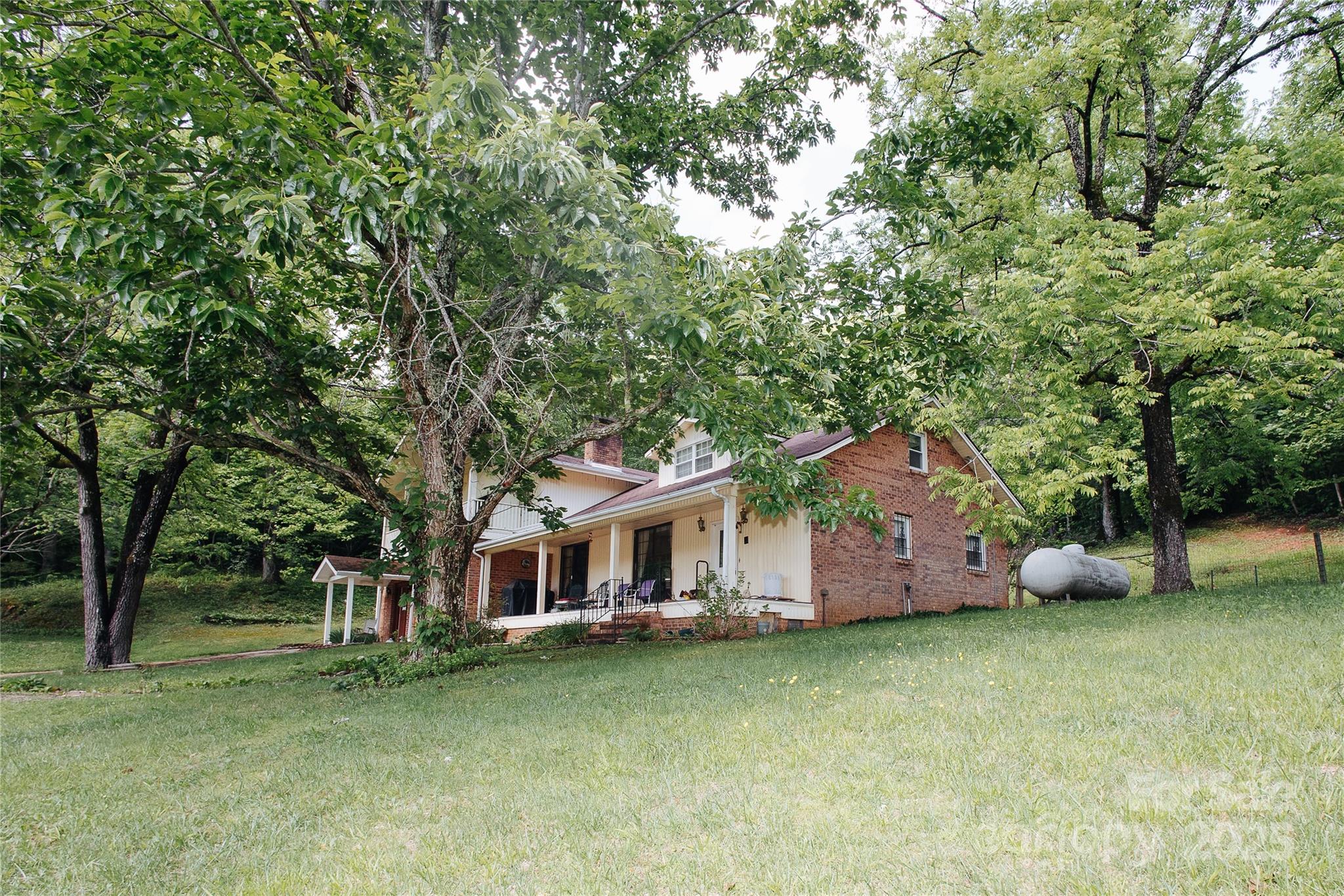 773 Peppers Creek Road Marion NC 28752