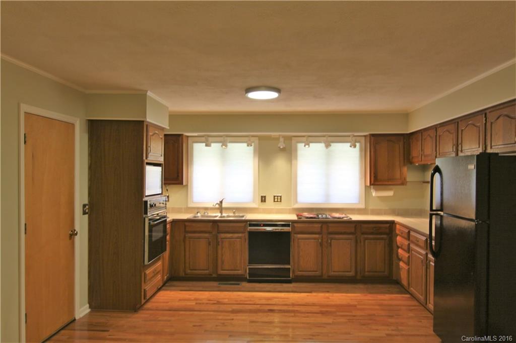 123 Sunrise Ridge Marshall NC 28753