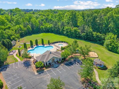 2240 Creek View Court Fort Mill SC 29707