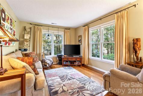715 Laurel Avenue Black Mountain NC 28711